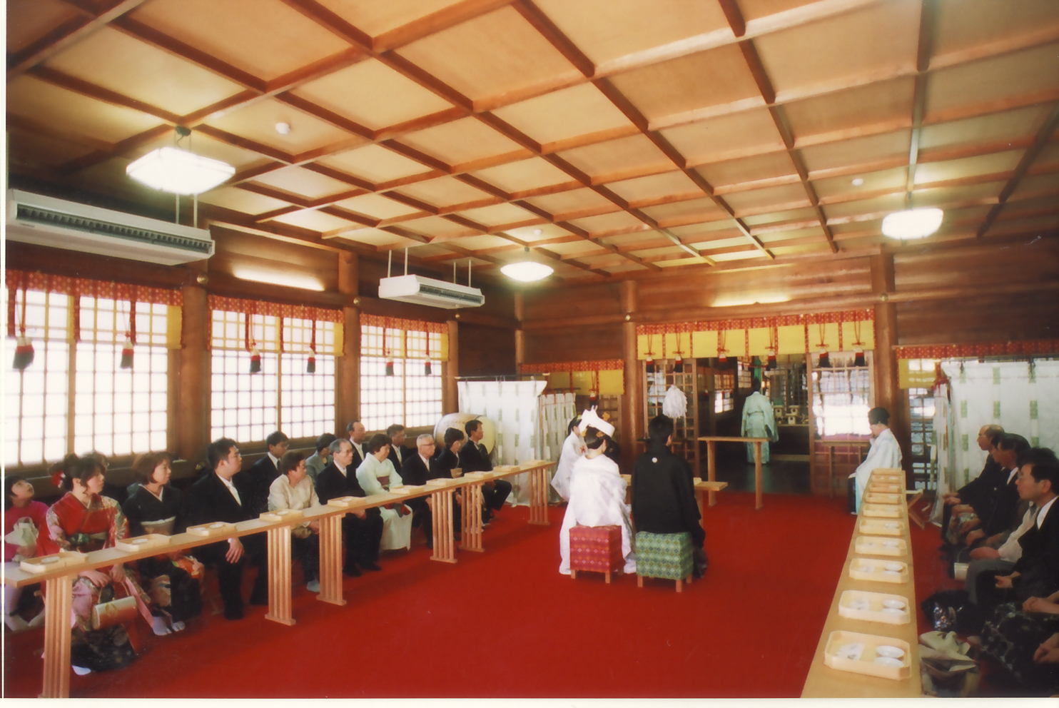 ウエディングブログ シアトル マリアージュ 名古屋 サロン 結婚式 愛知縣護国神社の本殿挙式と披露宴会場